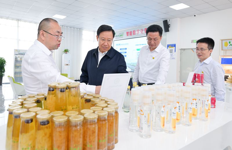 王晓晖在巴中市达州市调研时强调在不断改进作风中更加奋发进取以高质量发展新成效更好造福老区群众