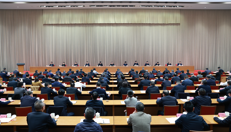 王晓晖在省委农村工作会议上强调 进一步锻长板补短板育新板 不断夯实四川现代化建设的“三农”底座 施小琳主持第一次会议 于立军作总结讲话