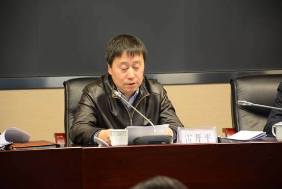 雷开平局长全面总结了过去一年的能源工作,深入分析了新常态下我省